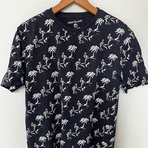 Free Planet - Flamingo T-Shirt - Size XL - Perfect for Summer